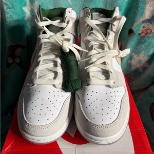 Nike Dunk Hi Premium San Francisco ‘Chinatown Mountain’ FD0776-100 Men’s 9